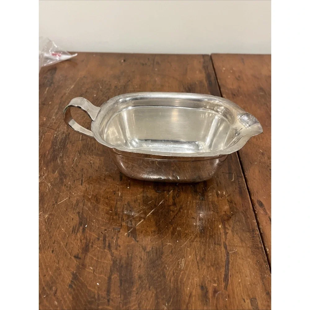 Reed and Barton Mayflower Gravy Boat and Tray - 5000‎ Silver 2 Piece
